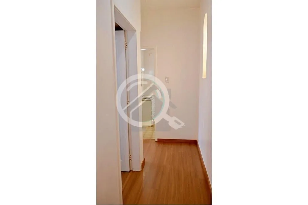 Imagem Amplo apartamento de 90m² de área, lateral, silencioso, possuindo 2 dormitórios, living / sala pa...
