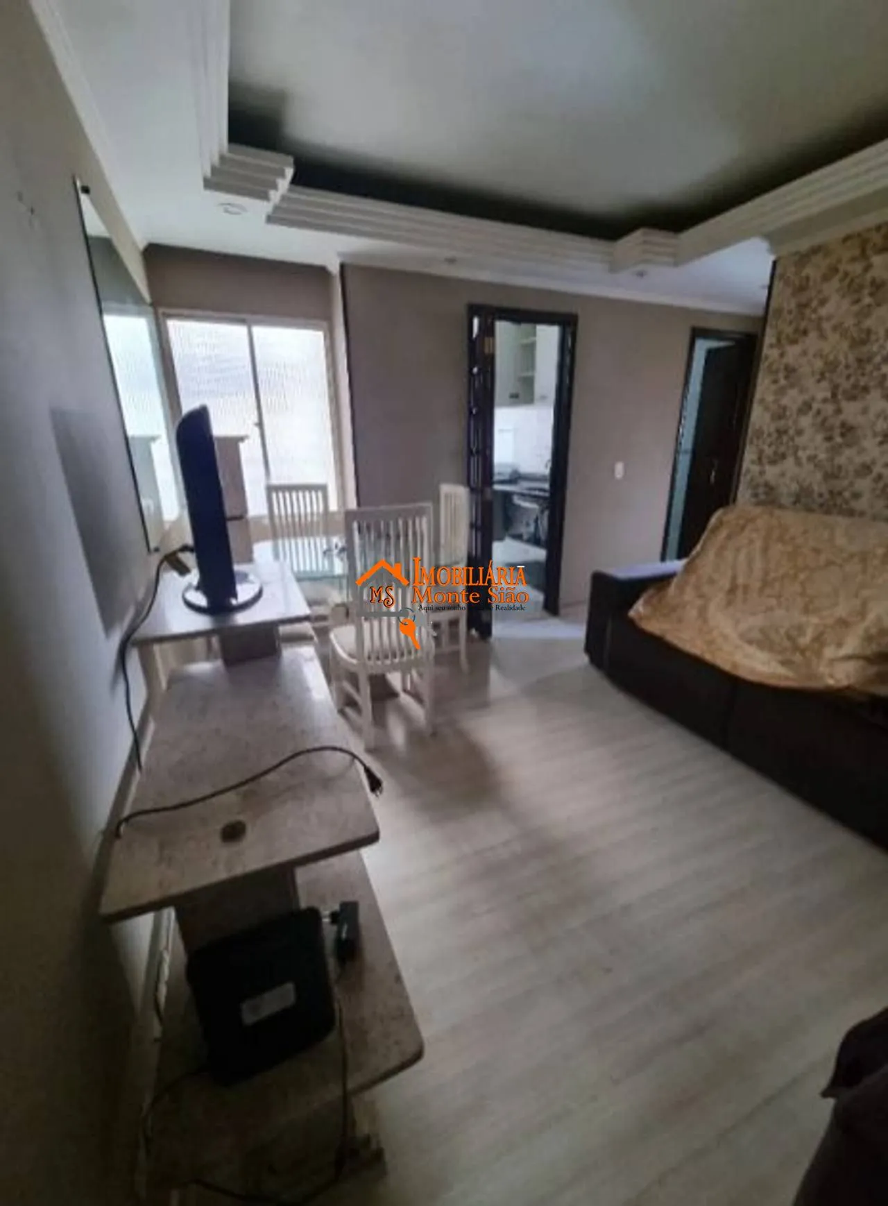 Foto do imóvel Apartamento com 2 dormitórios à venda, 52 m² por R$ 223.000,00 - Centro - Guarulhos/SP