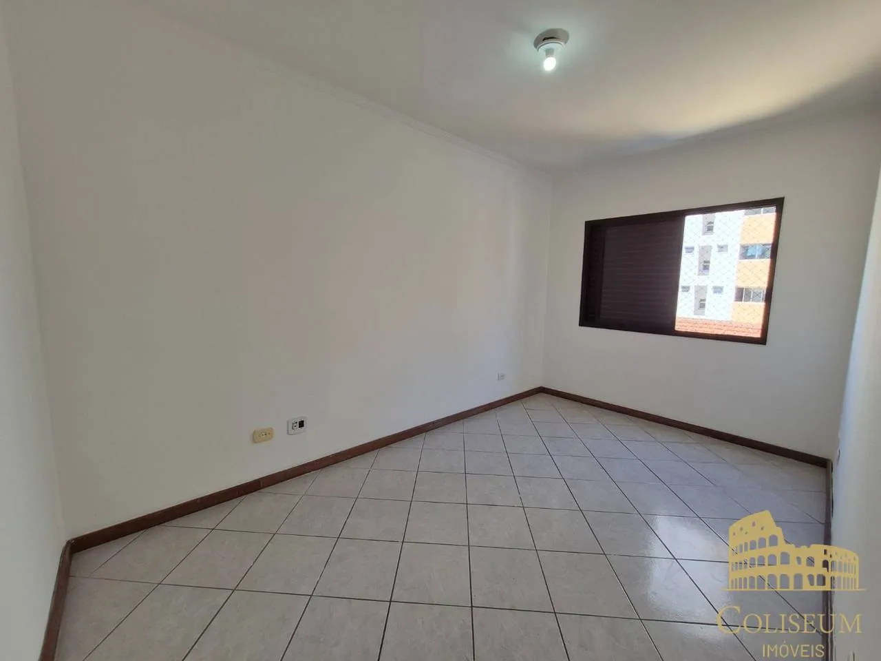 Imagem Apartamento com 2 dormitórios para alugar, 80 m² por R$ 2.600,00/mês - Tupi - Praia Grande/SP