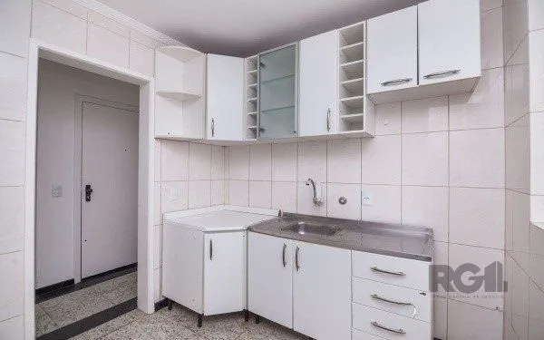 Imagem Vende-se bela cobertura de 122m², 2 quartos 2 vagas, desocupado - Auxiliadora