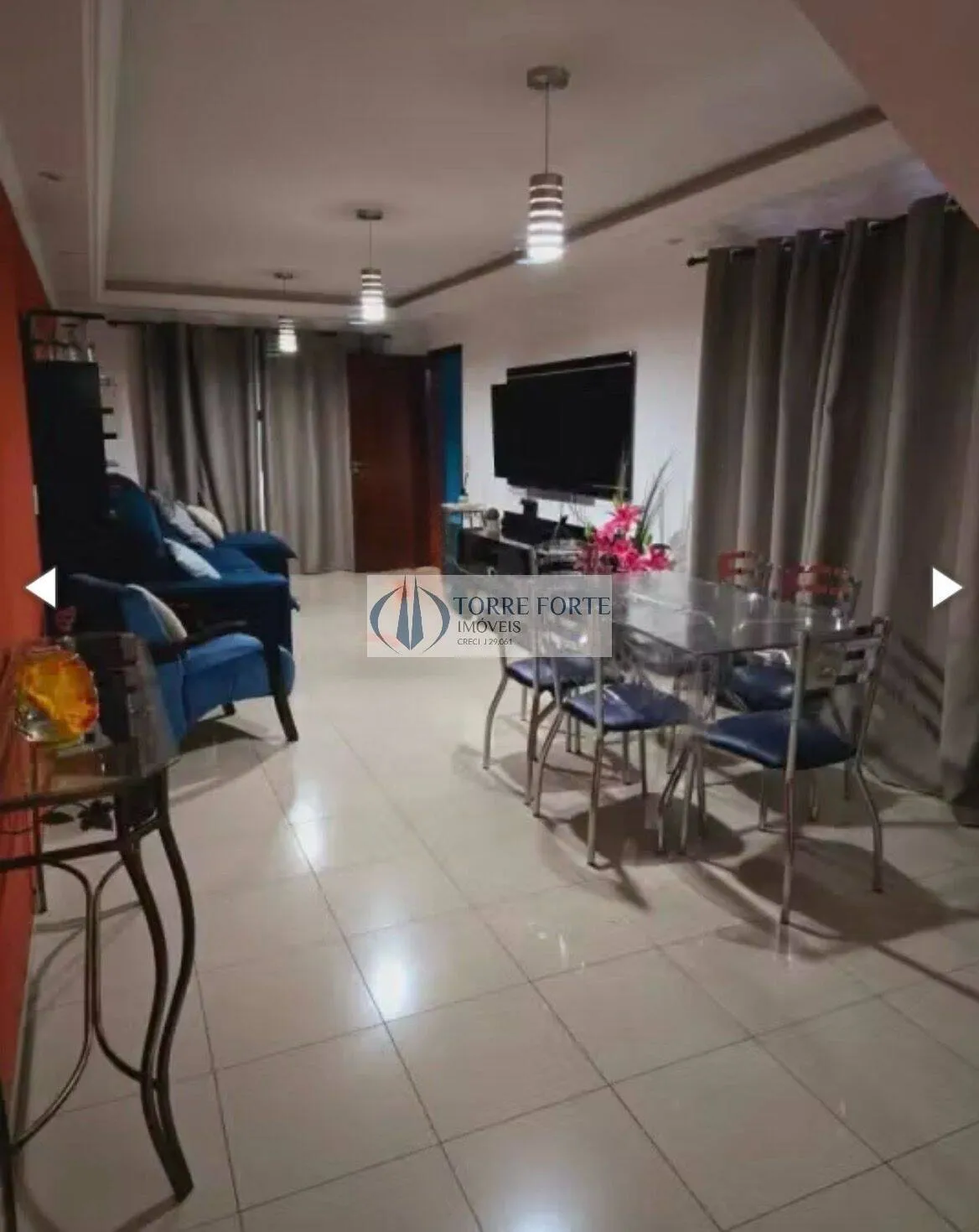 Imagem Lindo Sobrado com 4 dormitorios 1 suite 3 vagas,Piscina na Cidade Patriarca