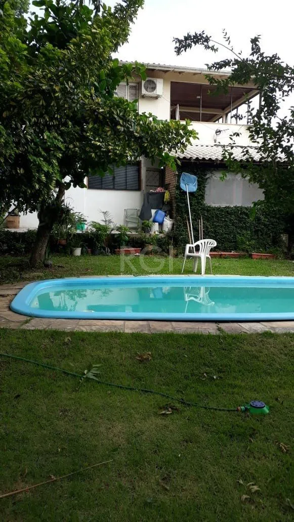 Imagem Casa para Venda - 230.45m², 4 dormitórios, sendo 1 suites, 3 vagas - Ponta Grossa