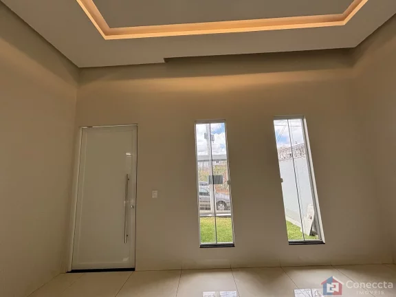 Imagem Casa de Alto Padrão à Venda em Patos de Minas - 205m² de Construção