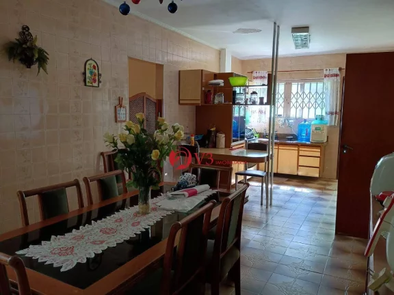 Imagem Vende-se casa próximo ao Metrô Patriarca, com 390 metros quadrados, 4 dormitórios à venda, por R$ 1.500.000 - Cidade Patriarca - São Paulo/SP