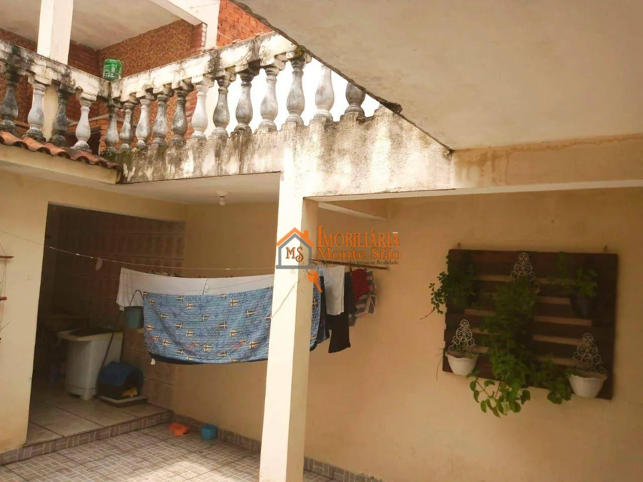 Imagem Sobrado com 3 dormitórios à venda, 250 m² por R$ 530.000,00 - Parque Continental - Guarulhos/SP
