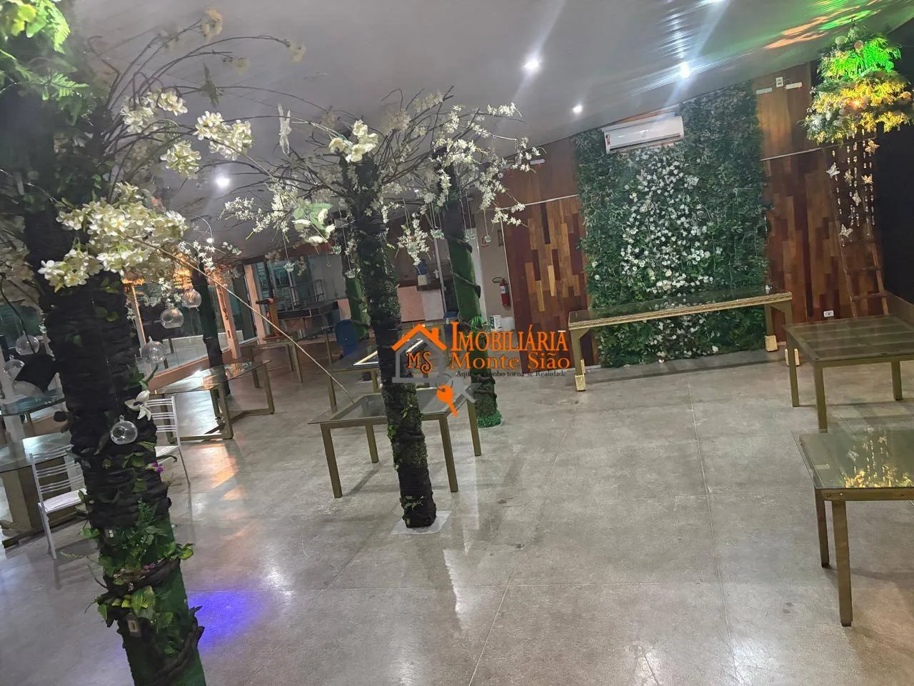 Imagem Salão para alugar, 574 m² por R$ 15.000,00/mês - Jardim Angélica - Guarulhos/SP