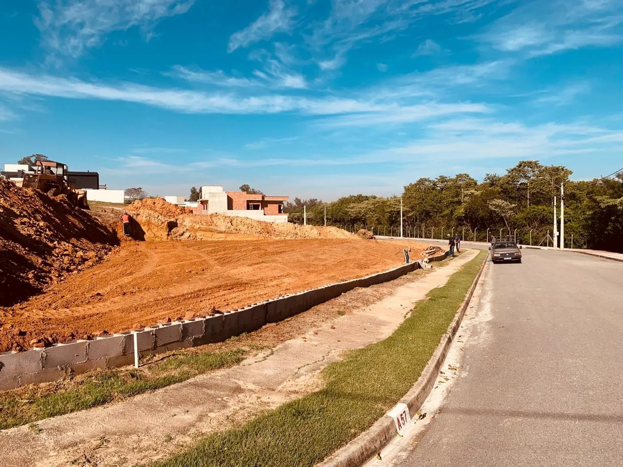 Imagem TERRENO EM CONDOMÍNIO DE ALTO PADRÃO - RESIDENCIAL HELENA MARIA - WANEL VILLE