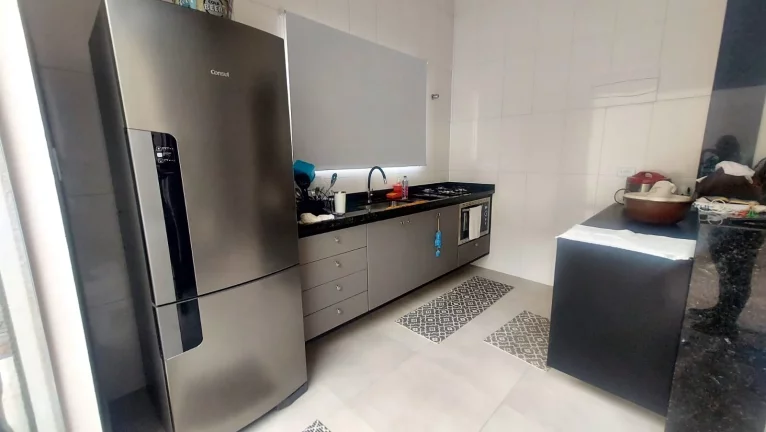 Imagem Sobrado com 3 dorms, Balneário Tupy, Itanhaém - R$ 535 mil, Cod: SB00009