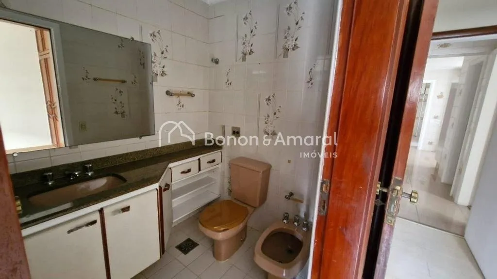 Imagem Apartamento à venda no Edifício Sevilha Plaza no Cambuí em Campinas