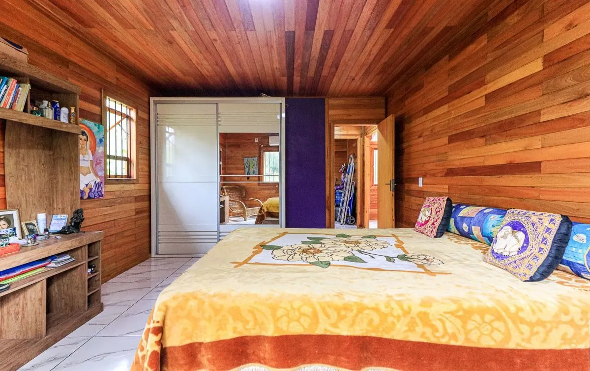 Imagem Casa em Belém Novo