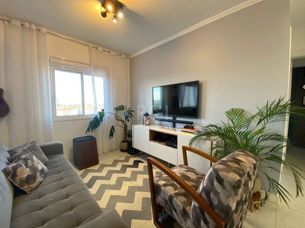 Imagem Apartamento para Venda - 65m², 2 dormitórios, sendo 1 suites, 1 vaga - Humaitá
