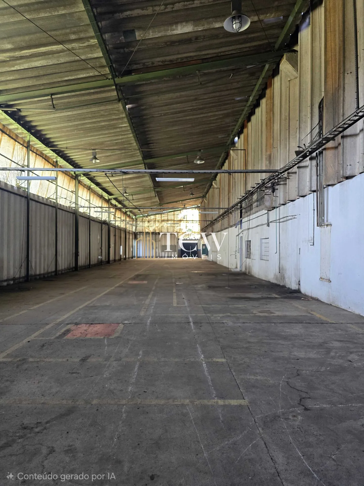 Imagem Galpão Industrial à Venda em Cumbica - Guarulhos/SP | 8.000 m² Construídos | Terreno 20.000 m²