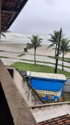 Imagem Sobrado com 3 dormitórios à venda, 204 m² por R$ 395.000,00 - Maracanã - Praia Grande/SP