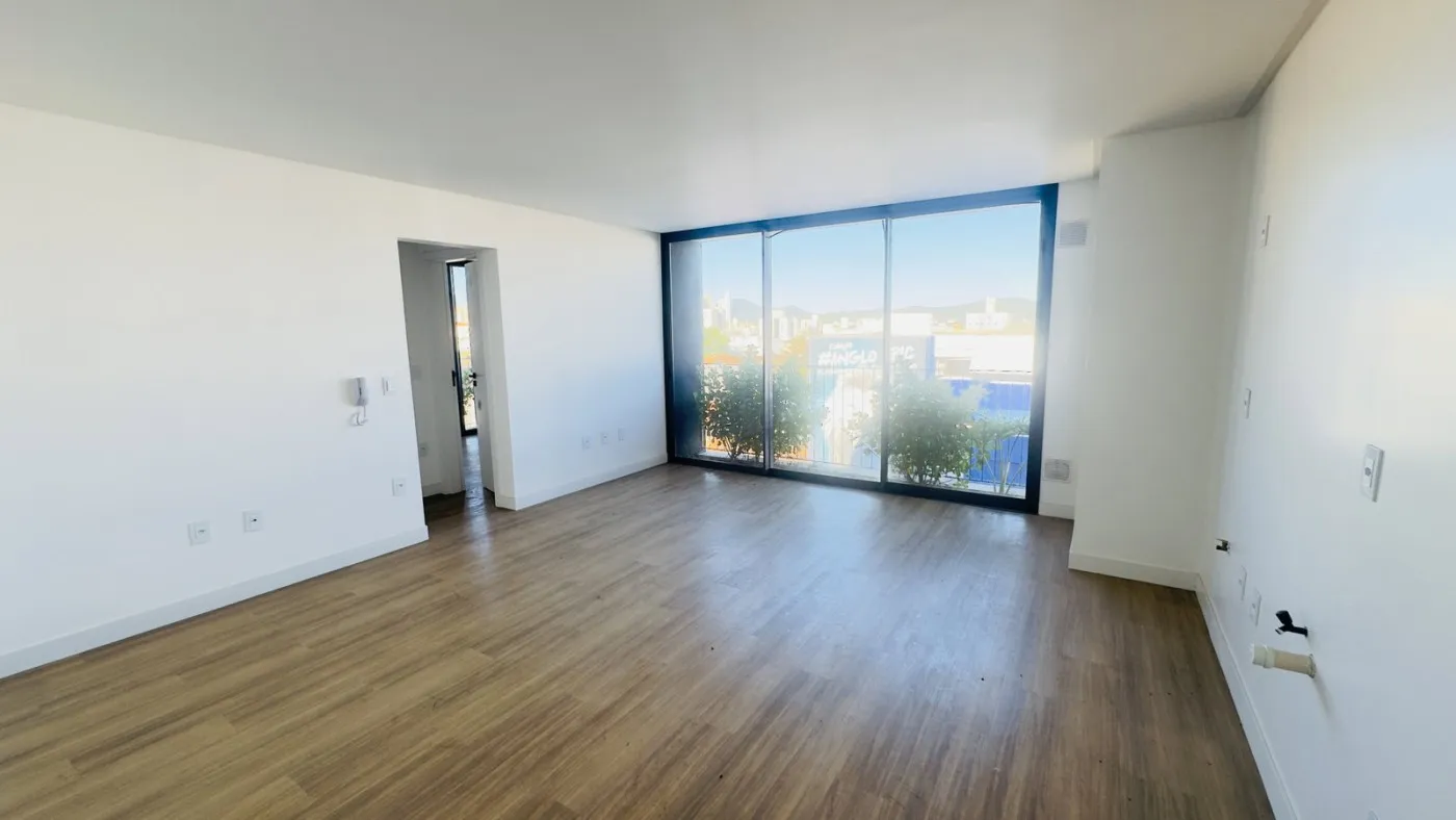 Imagem Apartamento Zona Central para Venda em Balneário Camboriú, CENTRO, 2 dormitórios, 1 suíte, 2 banheiros, 1 vaga