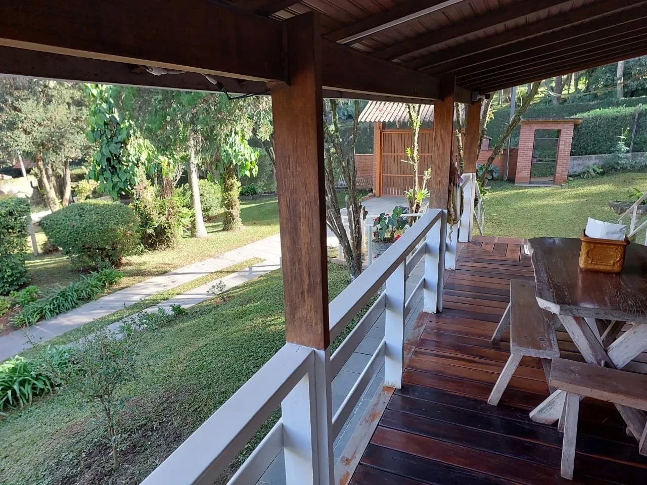 Imagem Chácara com 3 Quartos à Venda, 2000 metros em Jardim Colibri - Embu das Artes