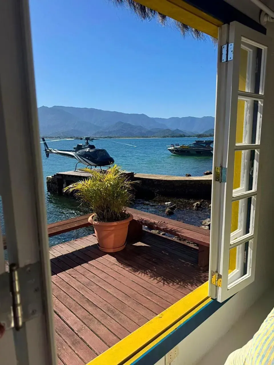 Imagem Terreno à Venda, 62500 metros em Ilha a Venda - Paraty