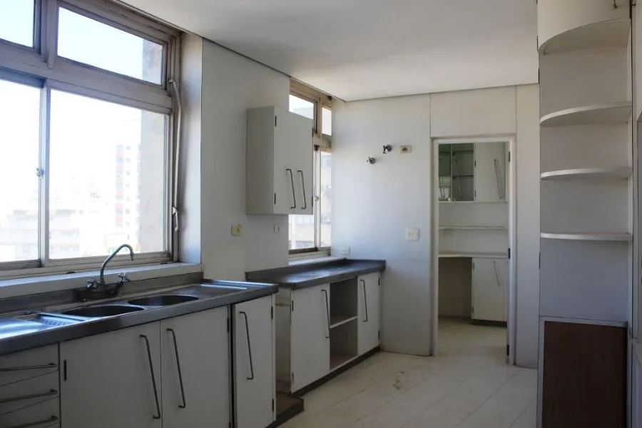 Imagem Cobertura Triplex em Santa Cecília com 4 quartos, 6 vagas