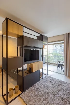 Imagem Apartamento à venda no Itaim Bibi, São Paulo-SP: 1 quarto, 1 sala, 1 banheiro, 1 vaga de garagem, 48m² de área. Adquira já!