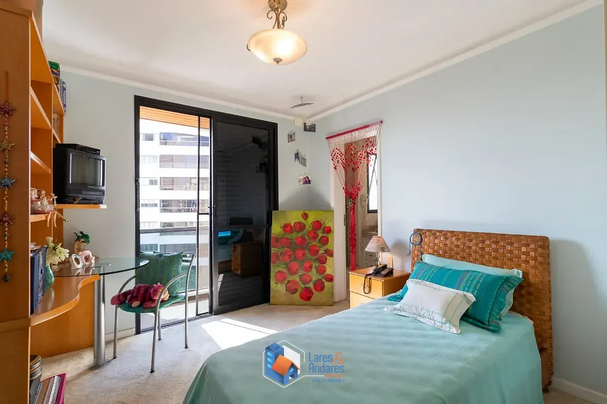 Imagem Apartamento para venda em Campo Belo com 4 quartos, sendo 2 suítes, 255m²