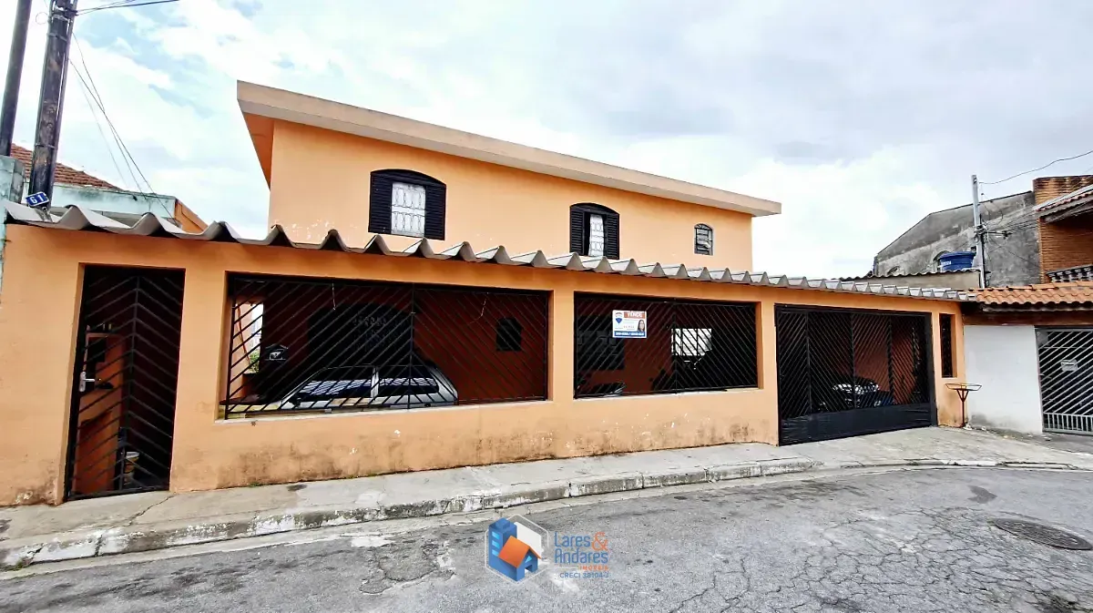Imagem Sobrado para venda em Vila Barbosa com 3 quartos, sendo 1 suíte, 226m²