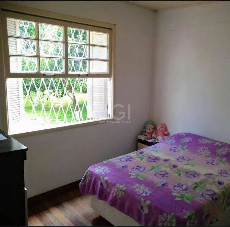 Imagem CASA EM 2 TERRENOS NO BAIRRO MEDIANEIRA