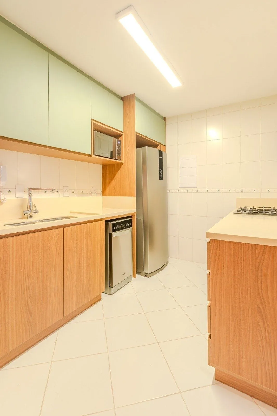 Imagem Apartamento de 3 dormitórios á venda no Bairro Cristal, Porto Alegre