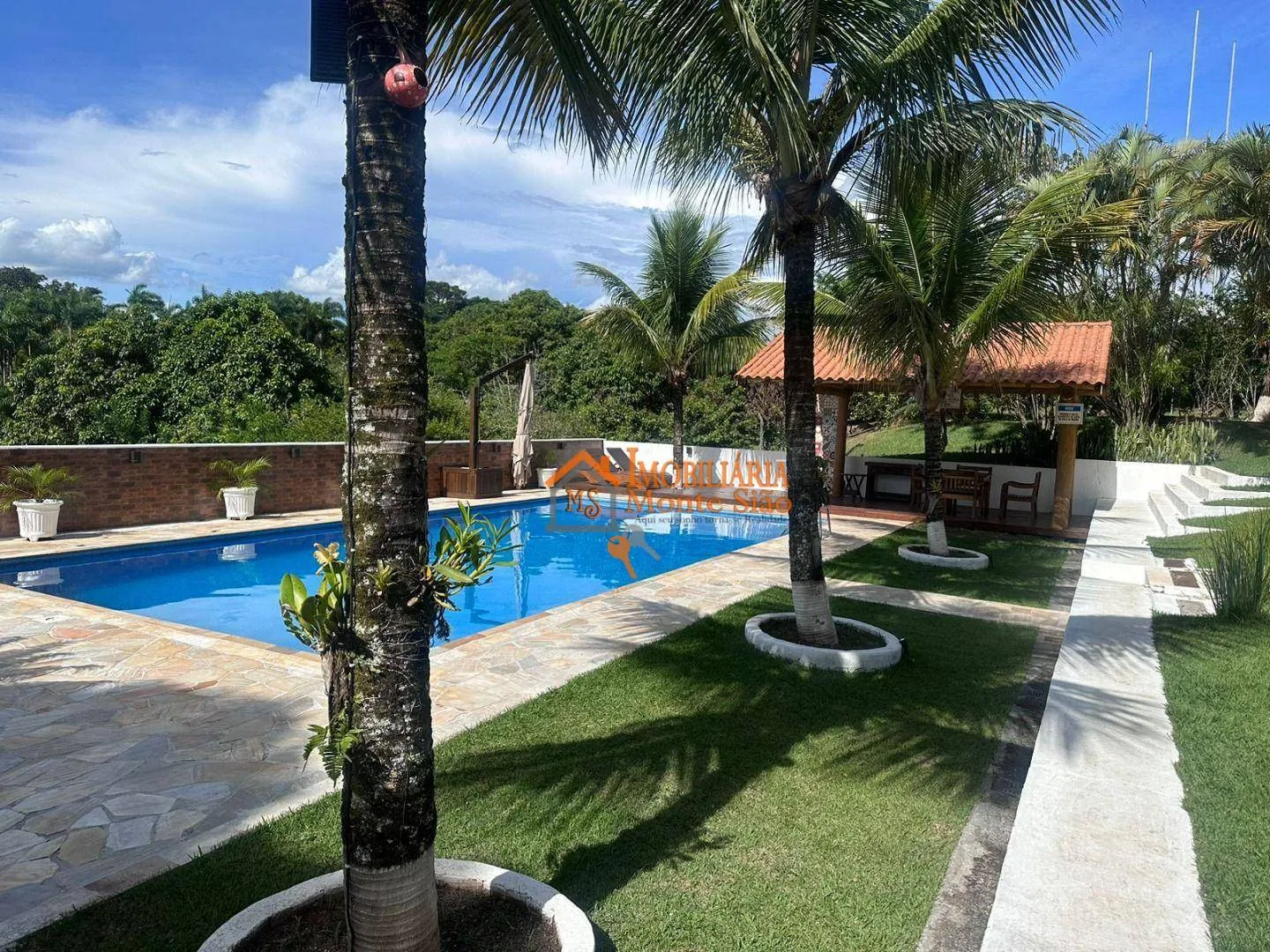 Imagem Sítio com 6 dormitórios à venda, 36000 m² por R$ 2.502.750,00 - Colônia Agrícola Itapeti - Mogi das Cruzes/SP