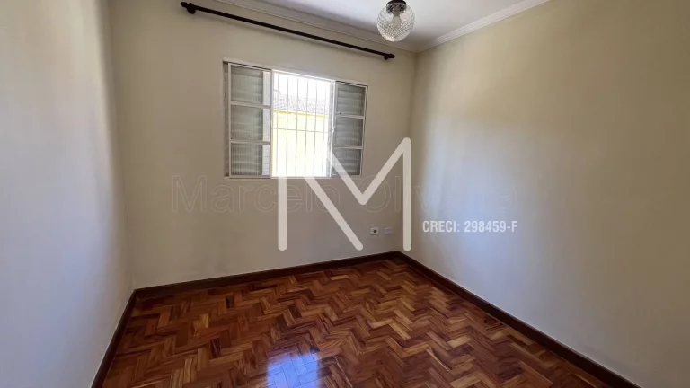 Imagem Casa para Venda 3 Quartos Edícula com WC 150m² - Bairro Santana