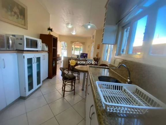 Imagem Casa com piscina 3 quartos à venda Praia Canto Grande Bombinhas SC