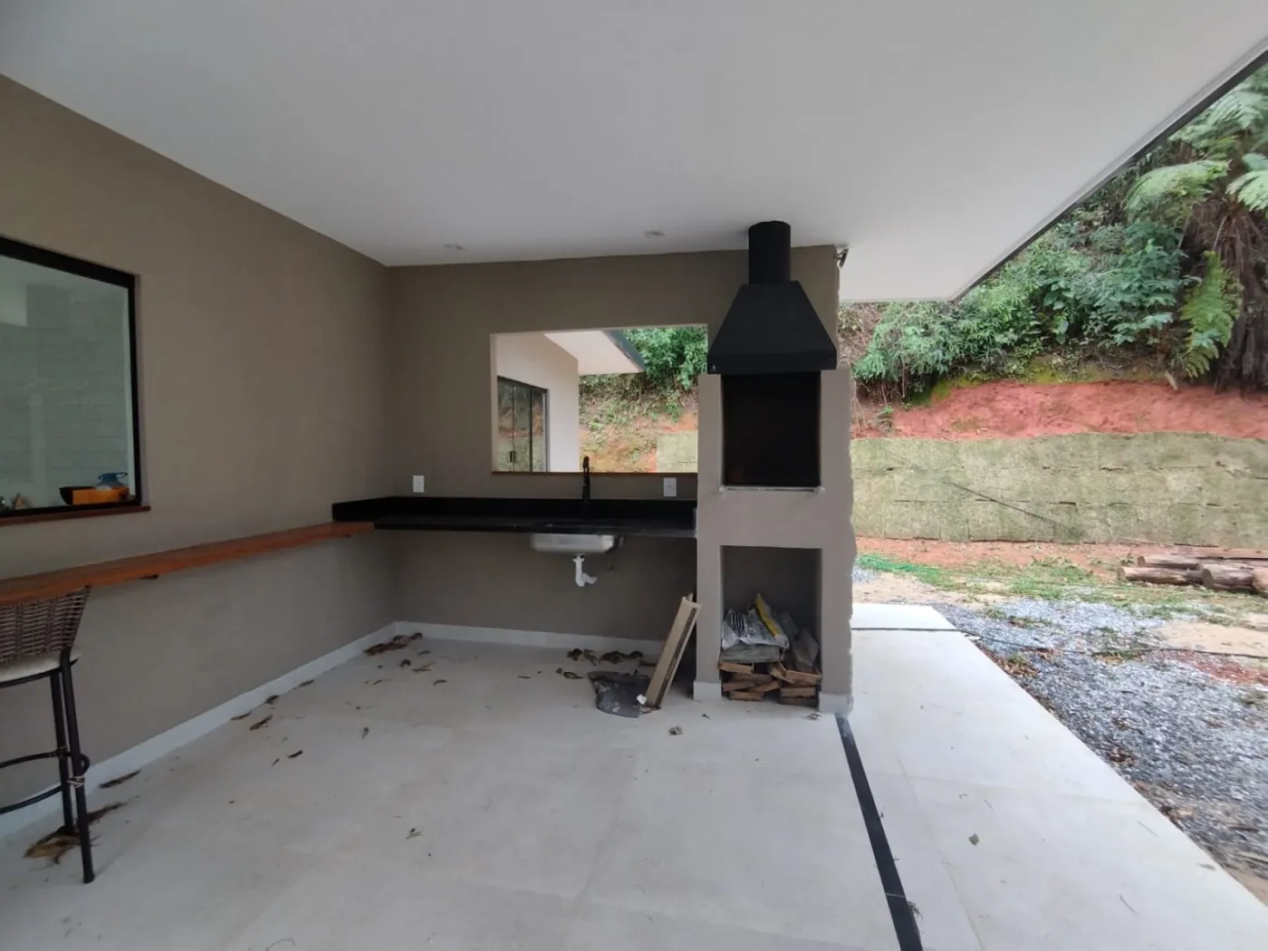 Imagem Casa em Condomínio para Venda em Petrópolis / RJ no bairro Araras