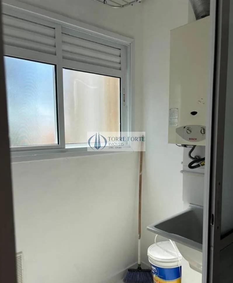 Imagem Apto Reformado na Cidade Satélite Santa Bárbara: 2 Dorms e Piscina
