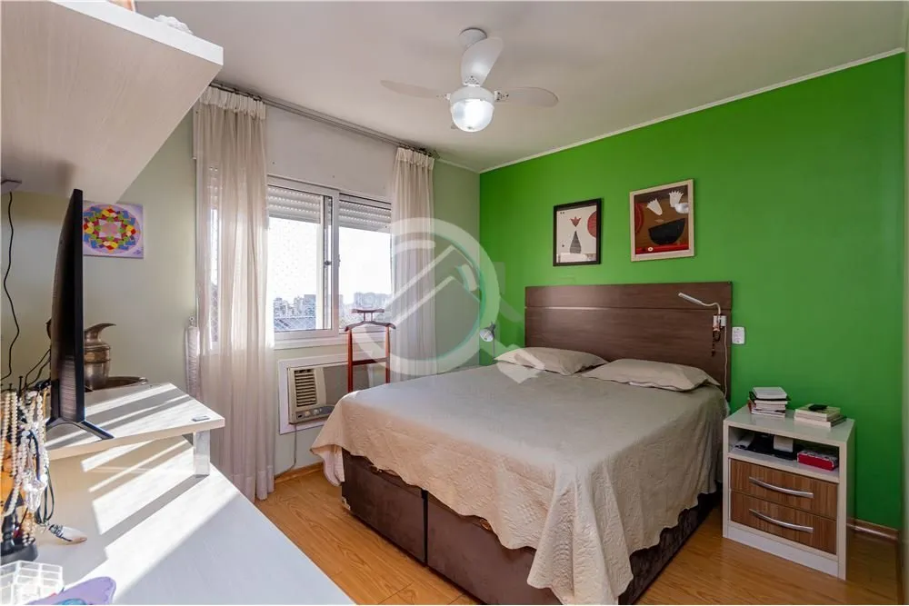 Imagem Descubra Seu Refúgio Urbano Perfeito! Imagine viver em uma cobertura que combina conforto, espaço ...