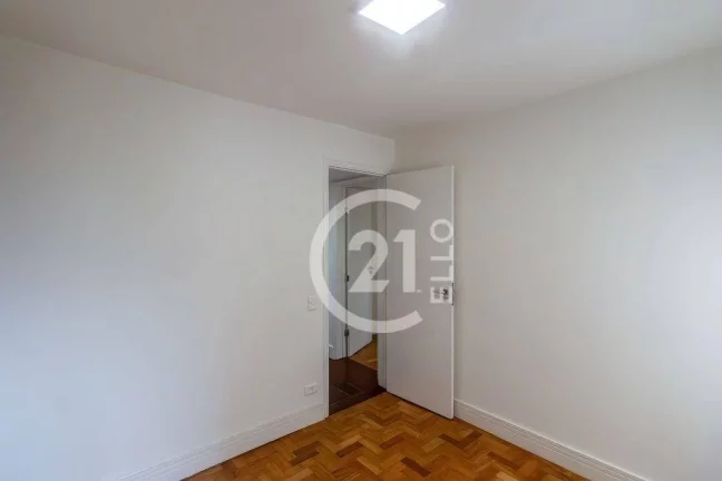 Imagem Apartamento 3 dormitórios reformado na Vila Nova Conceição