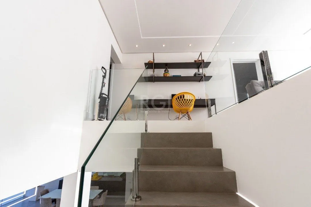 Imagem Casa Condominio para Venda - 280m², 3 dormitórios, sendo 3 suites, 4 vagas - Lagos De Nova Ipanema
