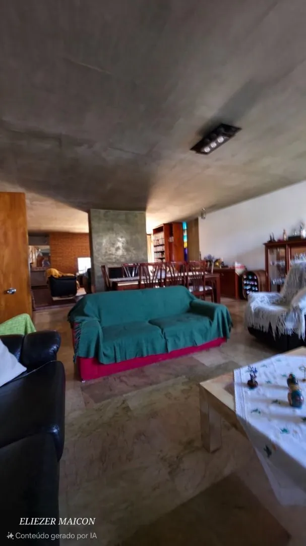 Imagem Casa a venda de alto padrão no bairro Jardim dos Estados em Poços de Caldas - MG
