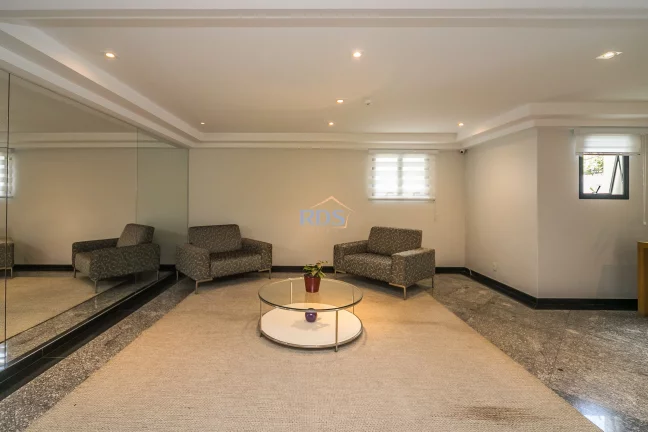 Imagem Venda de apartamento reformado com 4 dormitórios, sendo 2 suítes e duas vagas.
