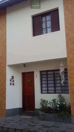 Imagem Socorro SP Sobrado a Venda Localizada na Cidade de Lindóia SP