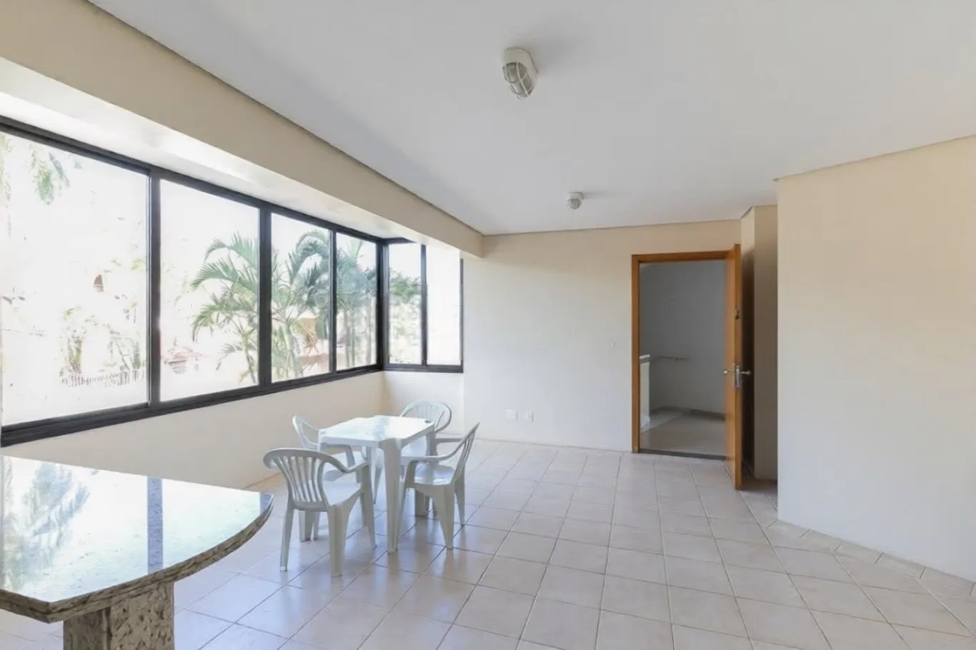 Imagem Apartamento de 2 quartos, suíte e 1 vaga de garagem no bairro Chácara das Pedras