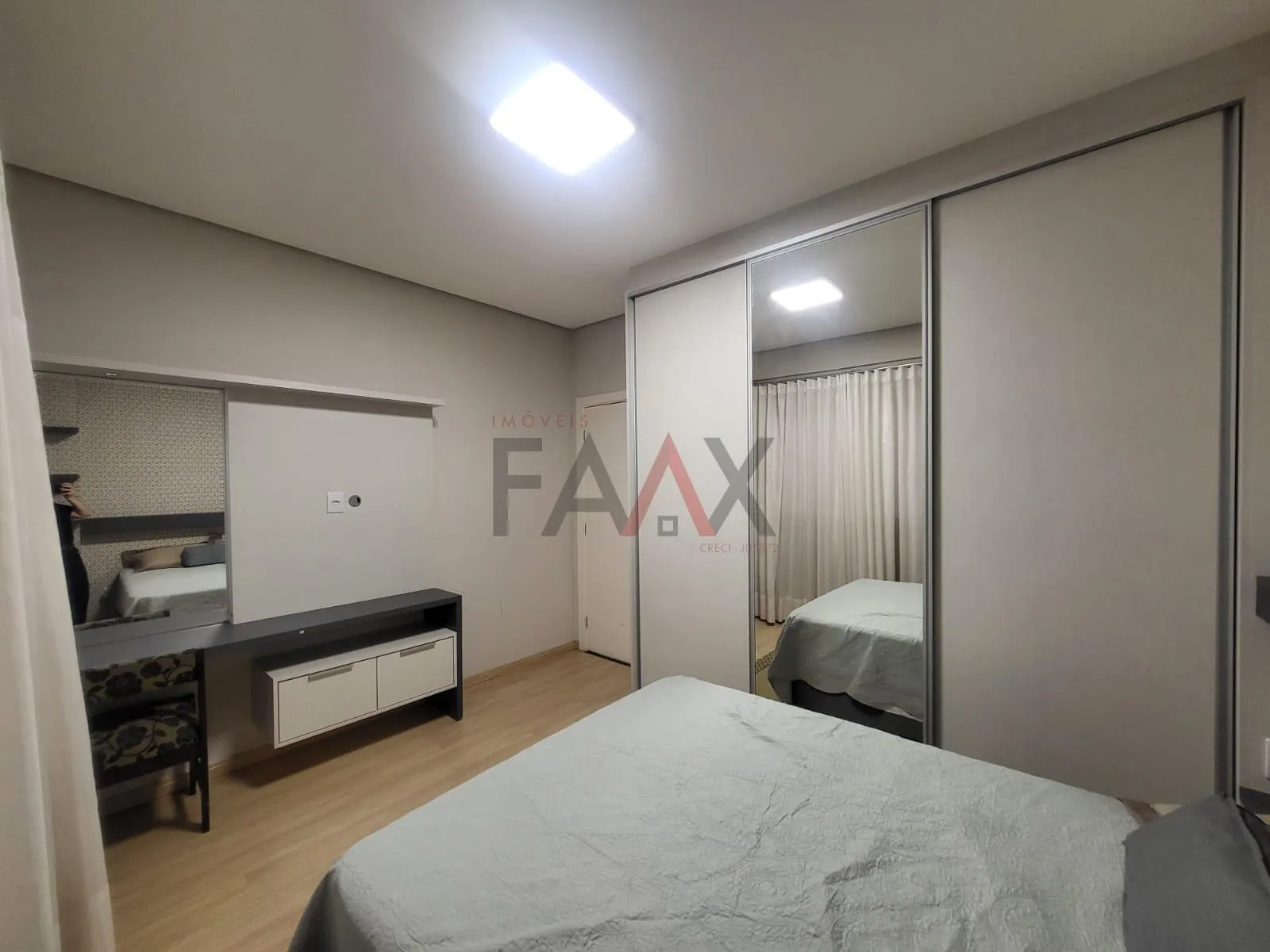 Imagem Apartamento com 2 dormitórios à venda, CENTRO - Gpva, GUARAPUAVA - PR