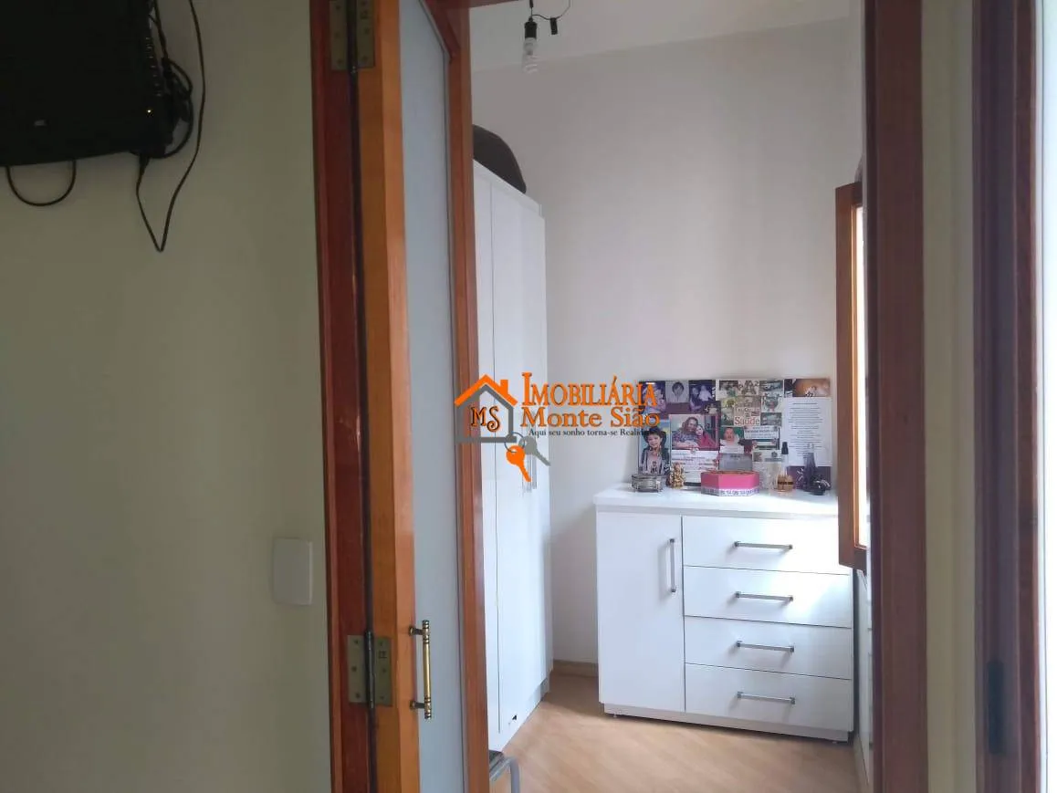 Imagem Sobrado com 3 dormitórios à venda, 305 m² por R$ 1.700.000,00 - Jardim Santa Clara - Guarulhos/SP