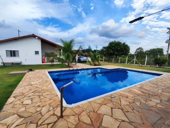 Imagem Casa Térrea à Venda – 1.000 m² de Terreno com Muito Conforto e Natureza