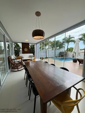 Imagem Casa de luxo em condomínio no coração de Camaçari-BA: 4 quartos, 4 suítes, 3 salas, 1 banheiro, 4 vagas de garagem, 306m² de área.