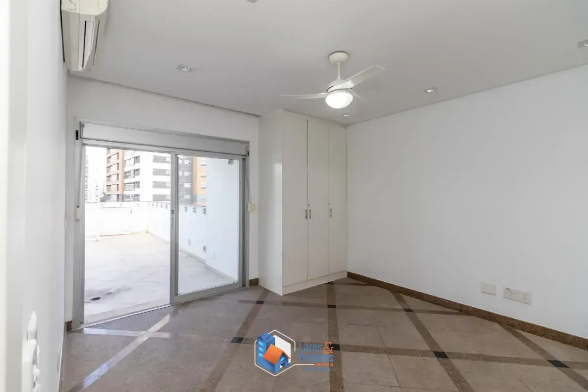 Imagem Cobertura para venda em Campo Belo com 5 quartos, sendo 5 suítes, 318m²