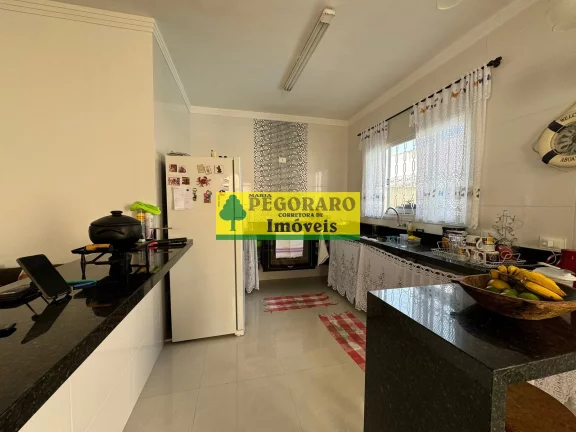 Imagem Ótima Casa à Venda na Martim de Sá em Caraguatatuba-SP - 3 quartos, 1 suite, 2 salas, 3 banheiros, 2 vagas, 102m²!
