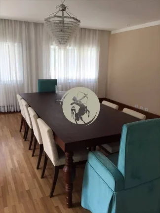 Imagem VENDO OU TROCO POR IMÓVEL EM EUROPA OU EUA MARAVILHOSA CASA A VENDA EM CAMPOS DO JORDÃO LOCALIZADA...