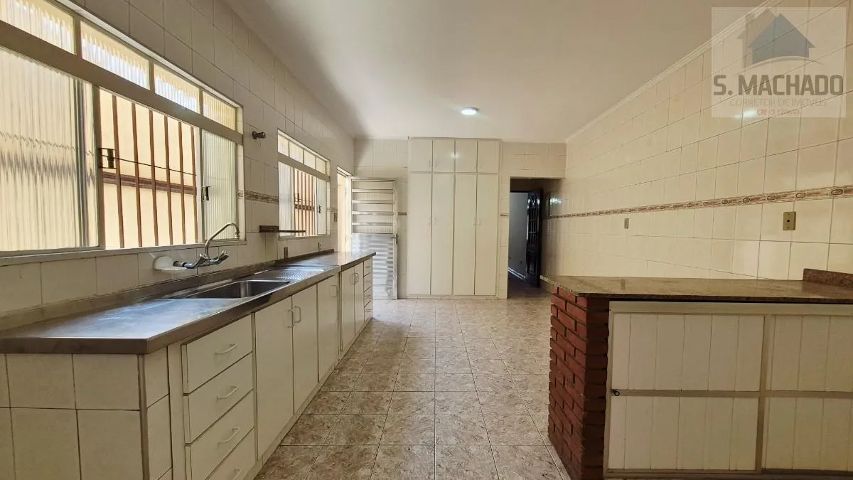 Imagem Sobrado para Venda em Santo André / SP no bairro Vila São Pedro