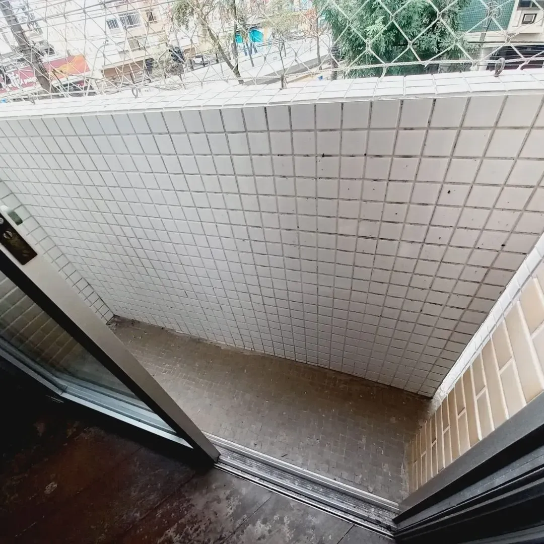Imagem Apartamento com 2 Quartos à Venda ou Locação, 83 m² em José Menino - Santos