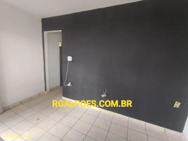 Imagem Galpão para Locação em SÃO JOÃO DE MERITI, Coelho Da Rocha, 1 banheiro
