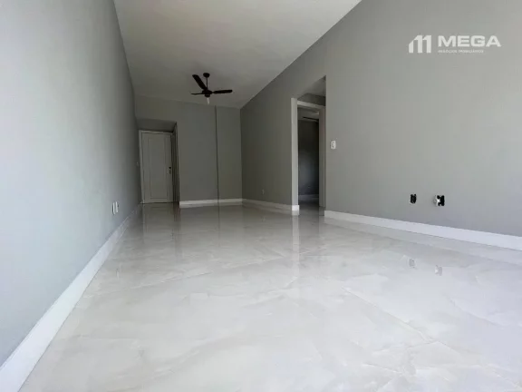Imagem Apartamento com 2 dormitórios à venda, 75 m² por R$ 750.000,00 - Praia da Costa - Vila Velha/ES