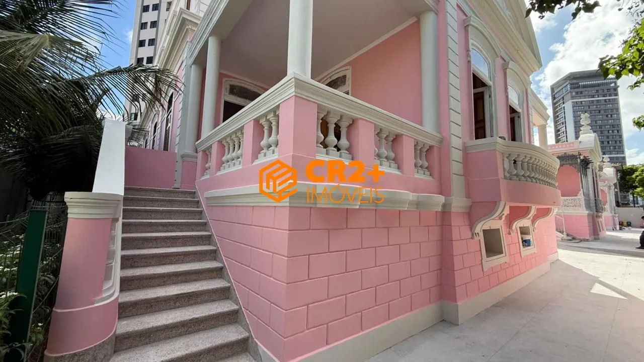 Imagem Alugo Casa para o seu Comércio- Casarão Tombado e revitalizado